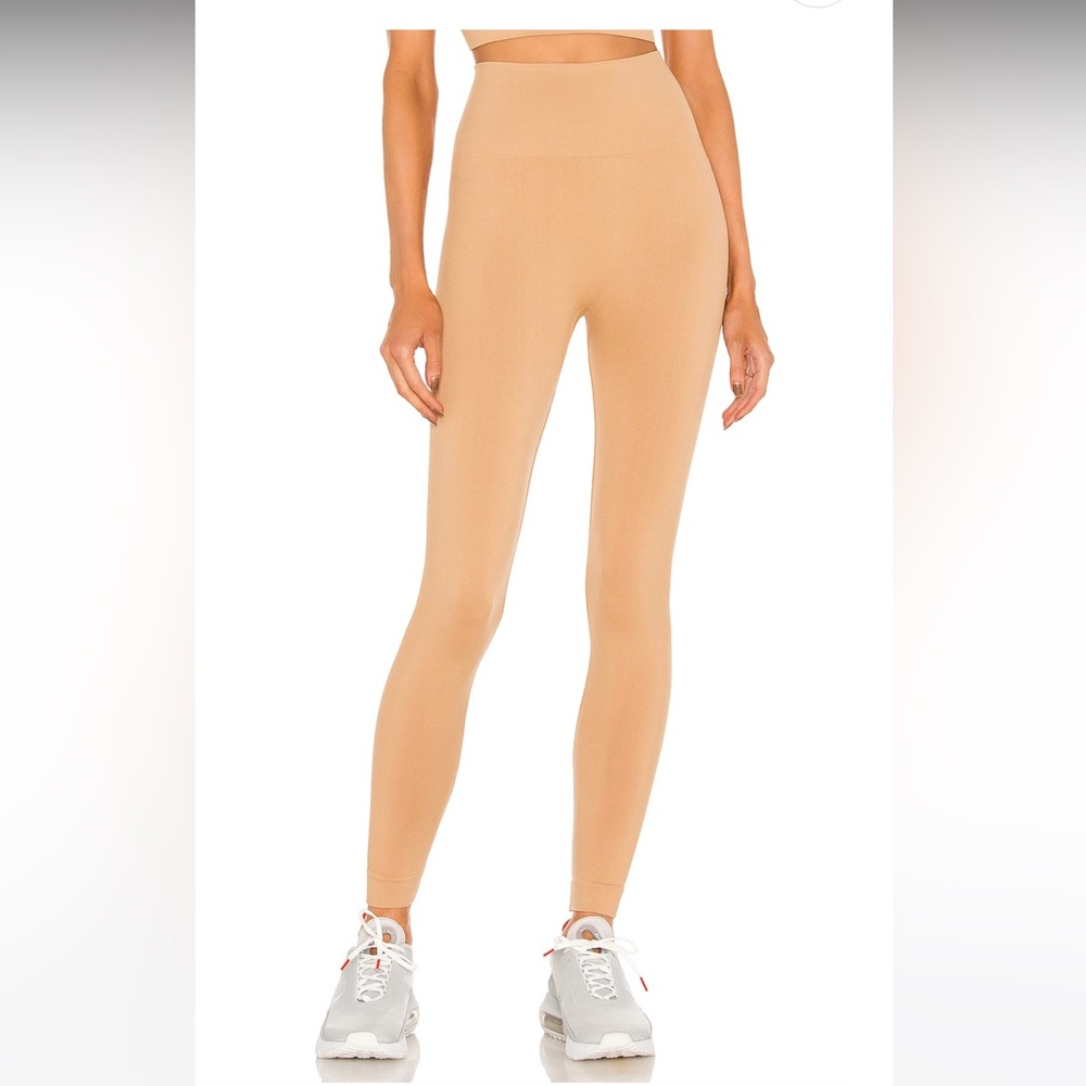 NWT Set Active leggings